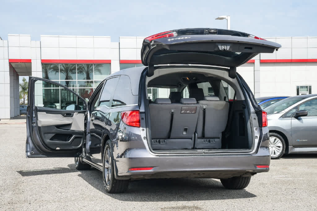 Used 2023 Honda Odyssey EX image 29