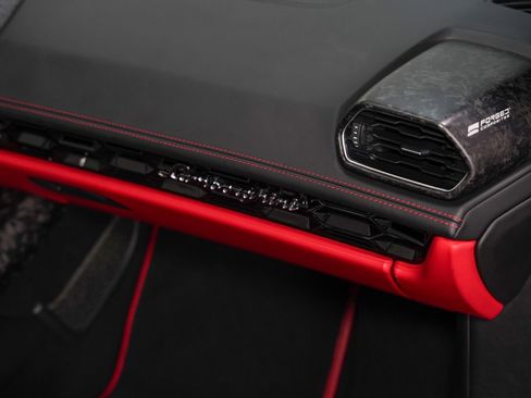 Used 2021 Lamborghini Huracan EVO AWD/4WD image 33