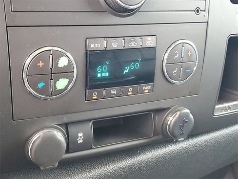 Used 2013 GMC Sierra 1500 SLE image 22