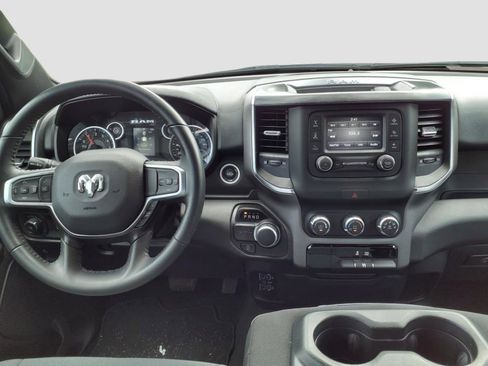Used 2024 RAM 1500 Big Horn image 11