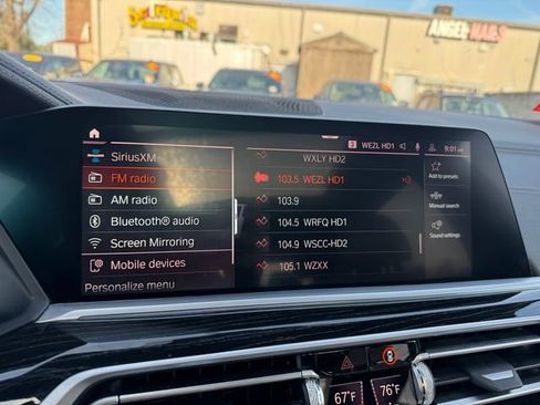 Used 2021 BMW X7 xDrive40i w/ M Sport Package image 19