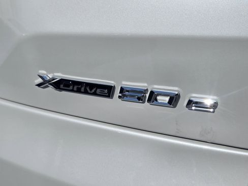 New 2026 BMW X5 xDrive50e w/ Executive Package image 5