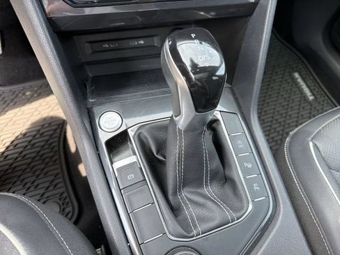 Used 2023 Volkswagen Tiguan SEL R-Line AWD/4WD image 22