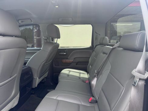 Used 2014 GMC Sierra 1500 SLT w/ SLT Crew Cab Value Package AWD/4WD image 16