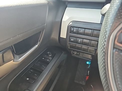 Used 2024 Toyota Tacoma TRD Off-Road image 22