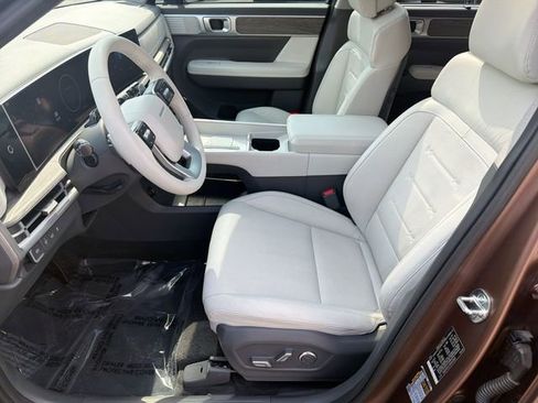 Used 2024 Hyundai Santa Fe Limited image 15