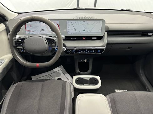 Used 2024 Hyundai Ioniq 5 SEL RWD image 23