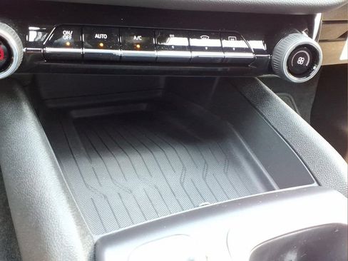 New 2026 Chevrolet Equinox EV LT FWD image 8