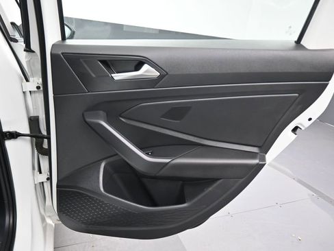 Used 2019 Volkswagen Jetta R-Line w/ R-Line Cold Weather Package FWD image 33
