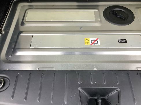 Used 2021 BMW i3 w/ Range Extender image 21