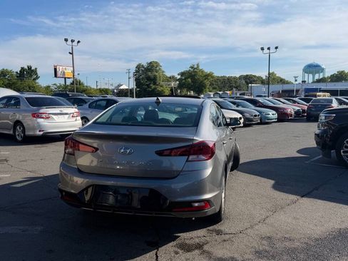 Used 2019 Hyundai Elantra Value Edition w/ Cargo Package FWD image 7