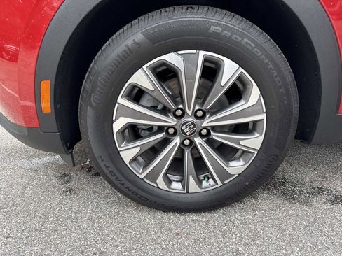 Used 2025 Buick Envision Preferred image 37