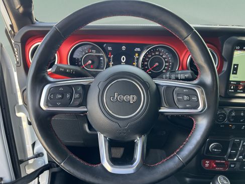 Used 2020 Jeep Wrangler Unlimited Rubicon AWD/4WD image 11