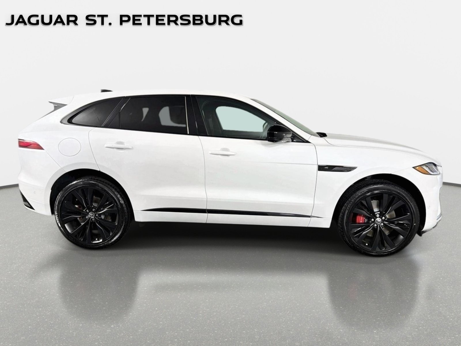 New 2026 Jaguar F-PACE R-Dynamic S AWD/4WD image 4