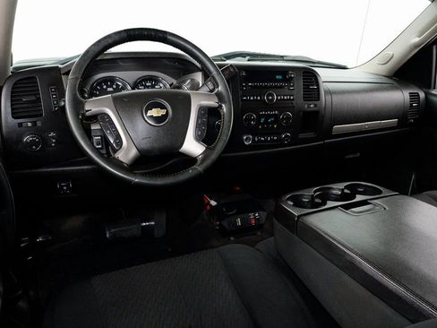 Used 2014 Chevrolet Silverado 2500 LT w/ Z71 Appearance Package image 7