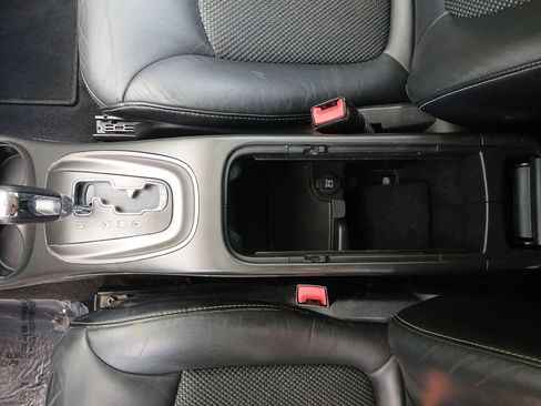 Used 2020 Dodge Journey Crossroad FWD image 40