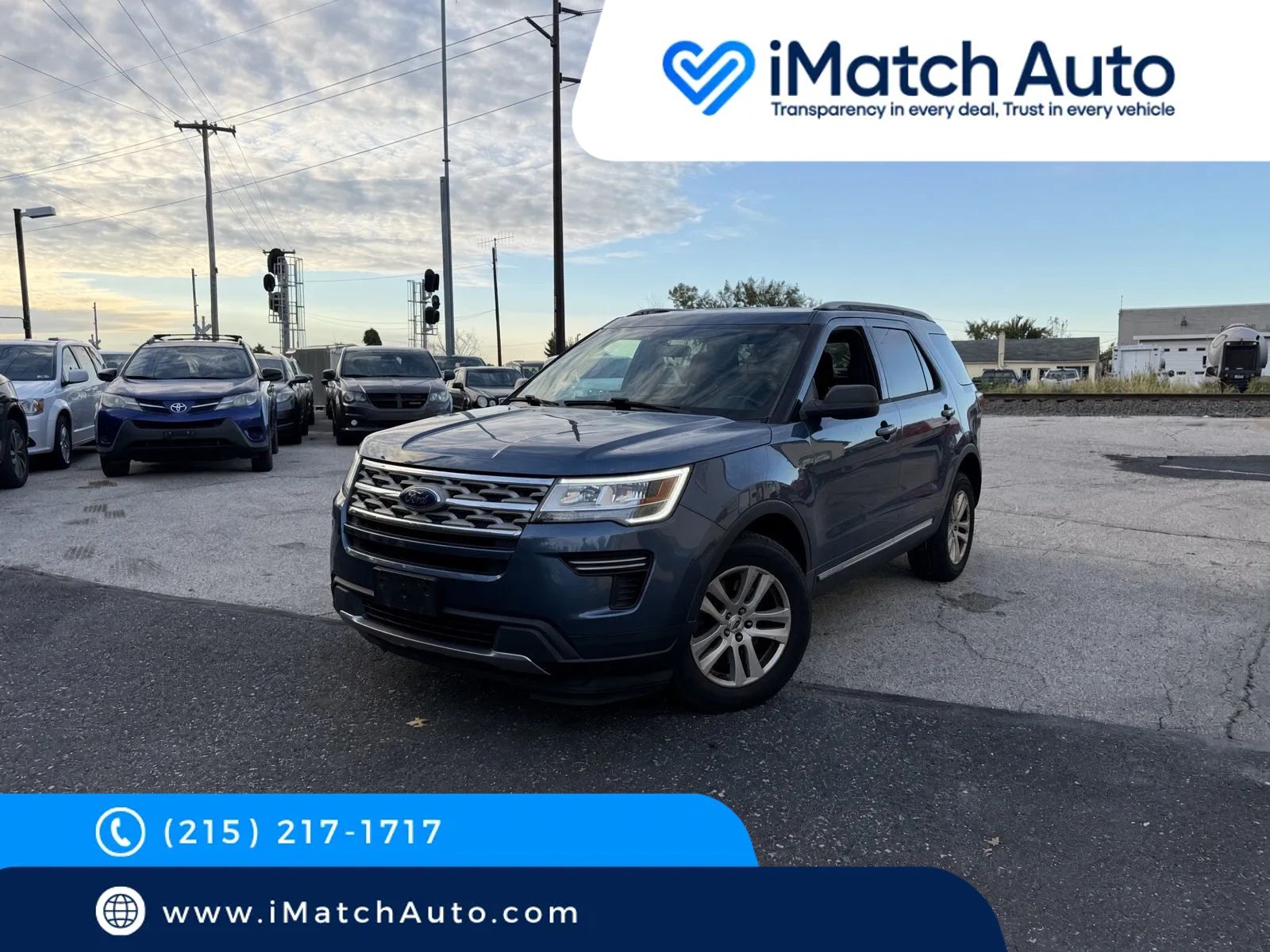 Used 2018 Ford Explorer XLT AWD/4WD image 1