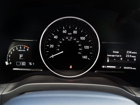 Used 2021 Honda HR-V EX-L image 24