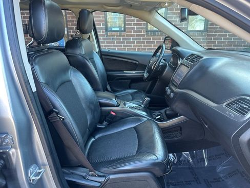 Used 2020 Dodge Journey Crossroad image 20