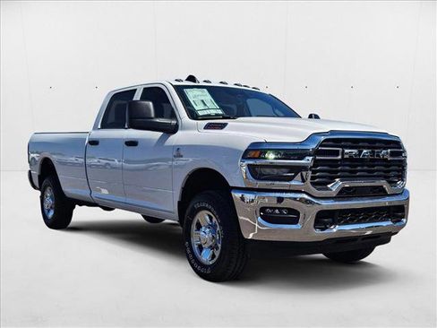 New 2025 RAM 2500 Tradesman w/ Chrome Appearance Group image 7