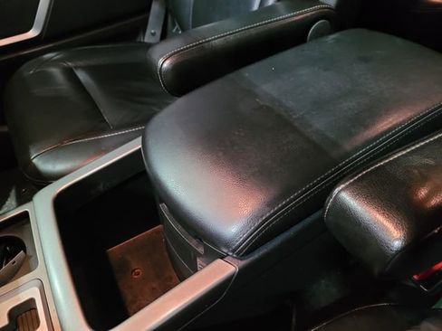 Used 2015 Nissan Armada Platinum image 42