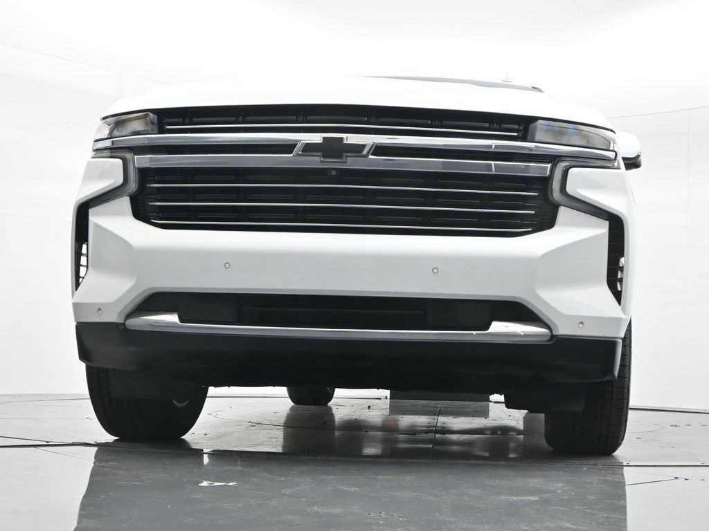 Used 2022 Chevrolet Suburban LT w/ LT Signature Plus Package AWD/4WD image 45