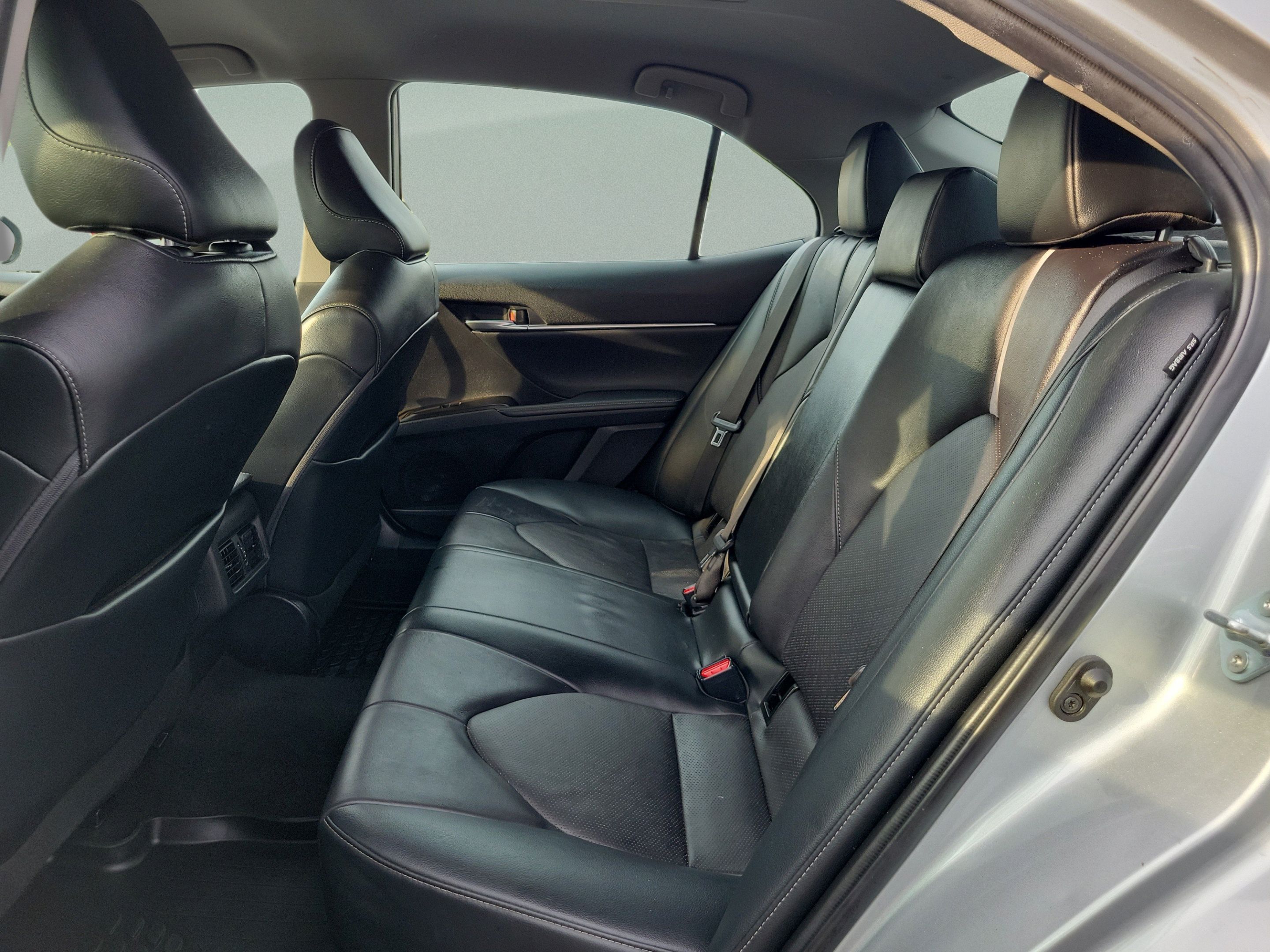 Used 2021 Toyota Camry XSE w/ Navigation Package FWD image 8