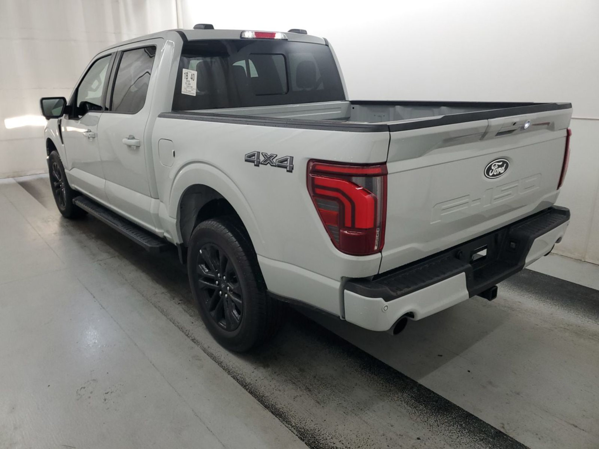 Used 2026 Ford F150 Lariat AWD/4WD image 2