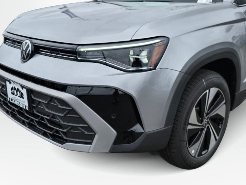 New 2026 Volkswagen Taos SE AWD/4WD image 11