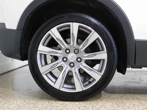 Used 2021 Cadillac XT4 Premium Luxury image 98