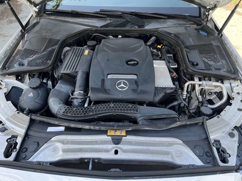 Used 2017 Mercedes-Benz C 300 Sedan image 29