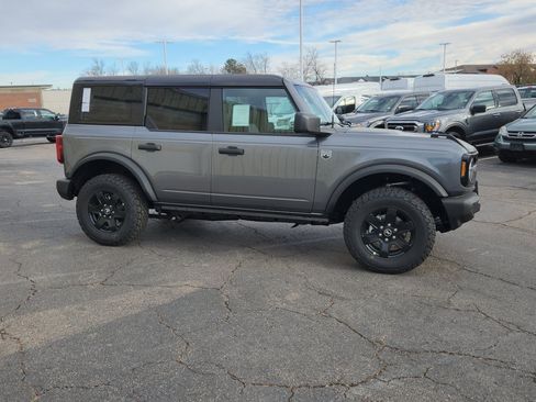 New 2025 Ford Bronco Big Bend image 13
