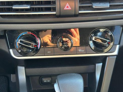 Used 2021 Kia Seltos LX image 22