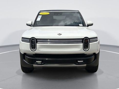 Used 2025 Rivian R1S Adventure AWD/4WD image 2