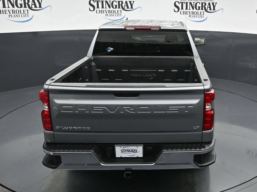 Used 2025 Chevrolet Silverado 1500 LT AWD/4WD image 23