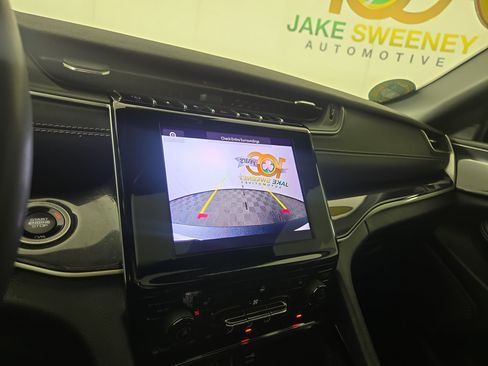 Certified 2023 Jeep Grand Cherokee L Laredo AWD/4WD image 21