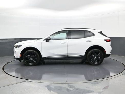 Used 2023 Buick Envision Essence w/ Sport Touring Package AWD/4WD image 8