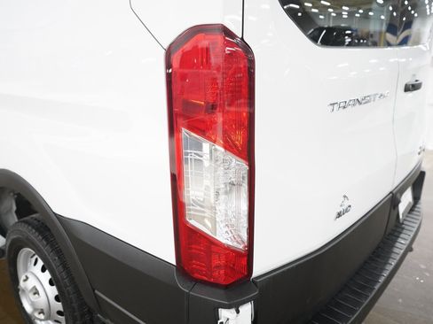 Used 2023 Ford Transit 250 Low Roof AWD w/ Exterior Upgrade Package image 27