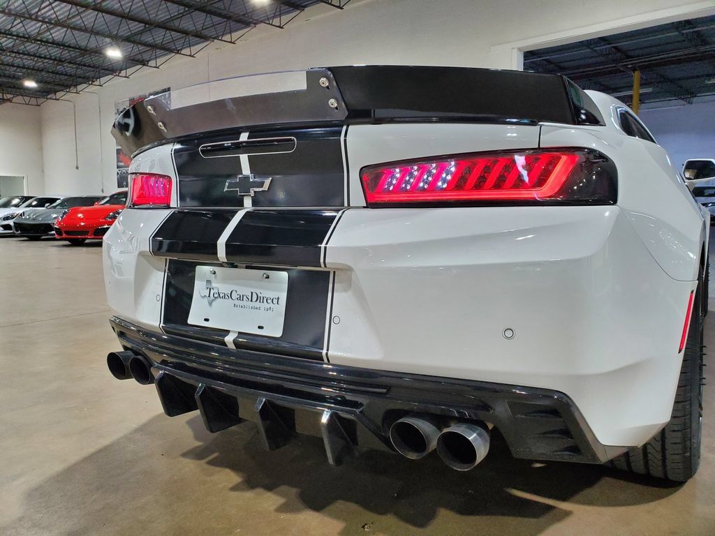 Used 2016 Chevrolet Camaro LT RWD image 32