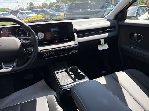 New 2026 Hyundai Ioniq 5 SEL AWD/4WD image 22