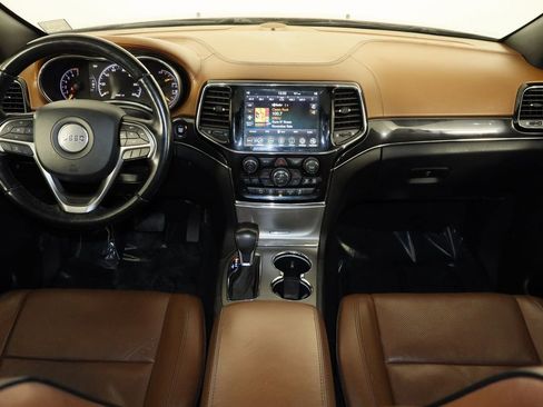 Used 2021 Jeep Grand Cherokee Overland image 14