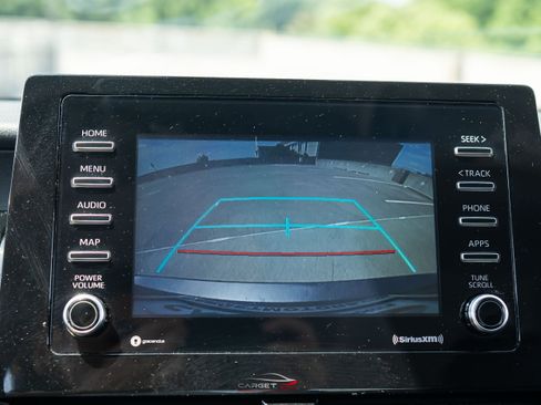 Used 2021 Toyota Camry SE FWD image 25