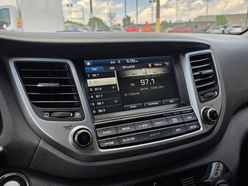 Used 2017 Hyundai Tucson Limited w/ Cargo Package AWD/4WD image 23