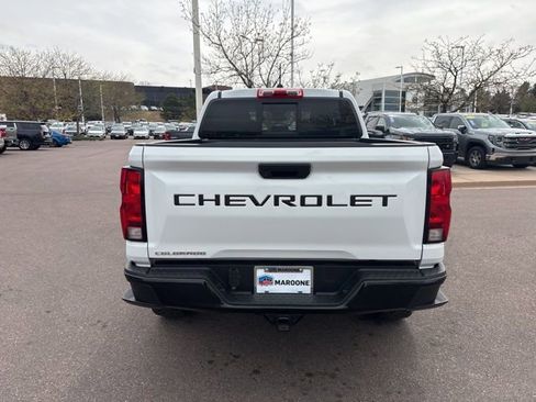 Used 2023 Chevrolet Colorado Trail Boss w/ Advanced Trailering Package AWD/4WD image 5