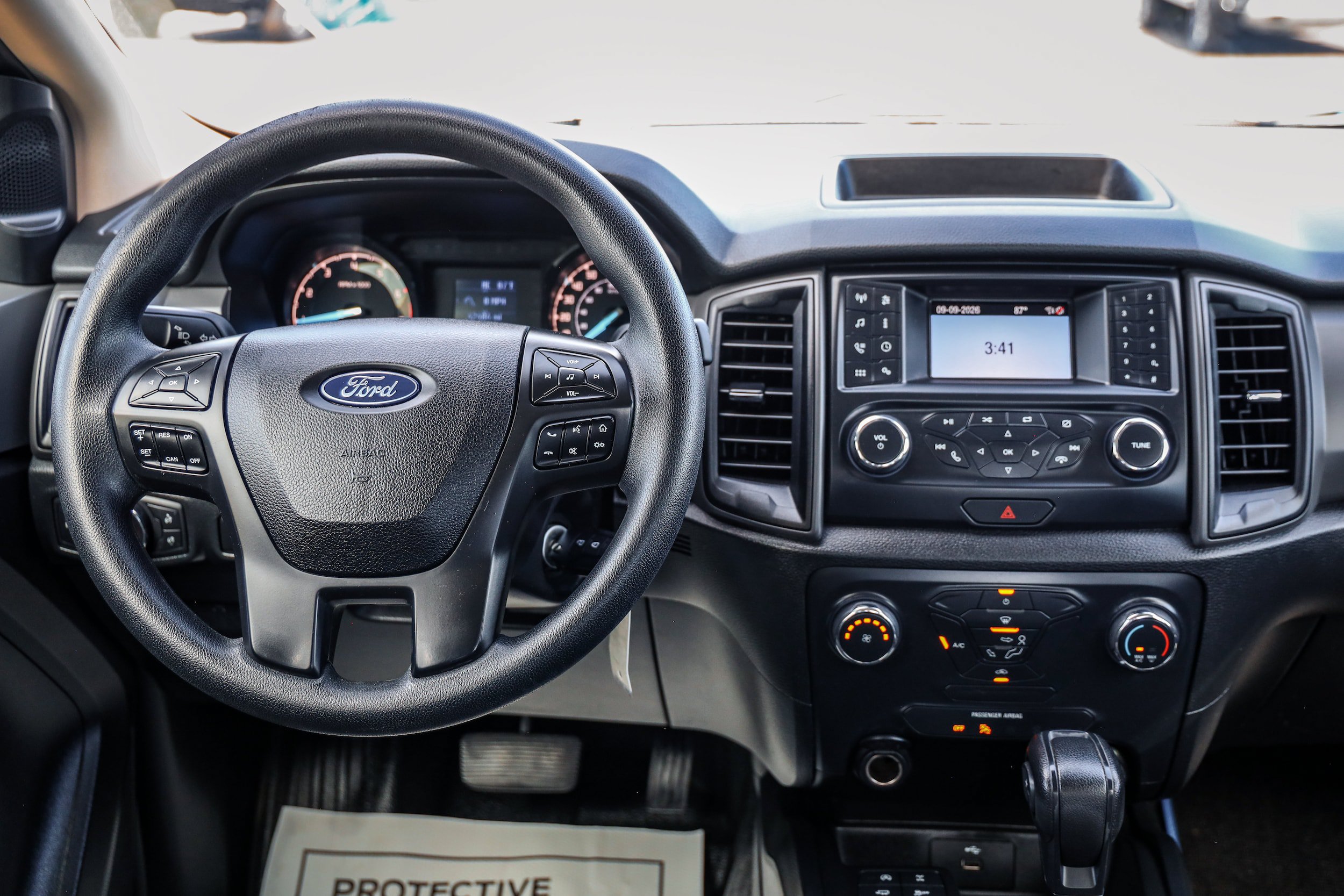 Used 2019 Ford Ranger XL w/ Equipment Group 101A Mid AWD/4WD image 16