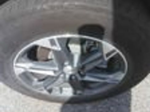 Used 2025 Chevrolet Blazer LT AWD/4WD image 20