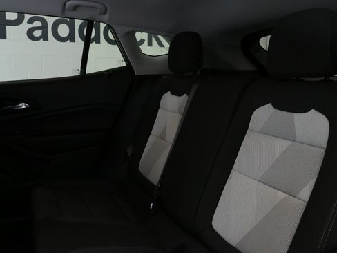 Used 2024 Chevrolet Trax LS image 27