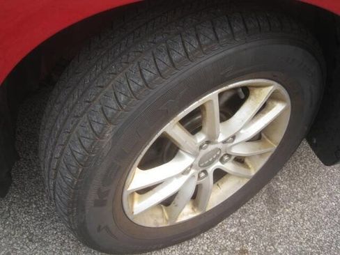 Used 2014 Dodge Journey SXT image 28