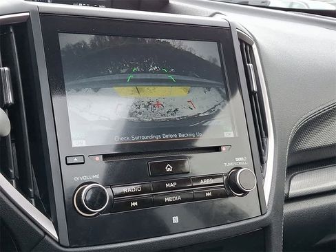 Used 2020 Subaru Forester Limited image 15