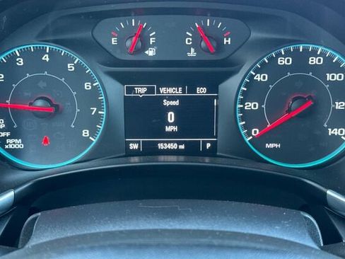 Used 2019 Chevrolet Equinox LS w/ LPO, Cargo Package image 26